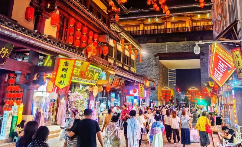 30余項(xiàng)活動(dòng)催火蓮城文旅